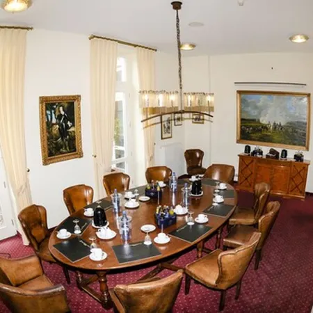 Victoria Hotel