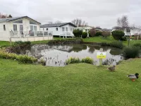 Caravan - Sleeps 8 - Pets Ok - Parking Hotels in Hunstanton