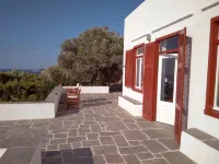 Stunning House - Sleeps 11, Terrace & Sea View