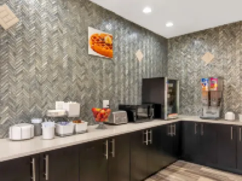 Quality Inn Overland Park Kansas City Hotels in Overland Park