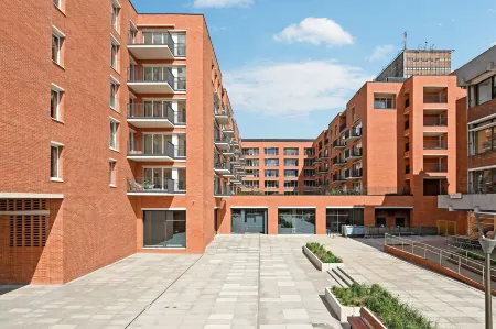 Comfort Apartments Rajska Отели рядом с достопримечательностью «Ректорская церковь отцов кармелитов Святой Екатерины»