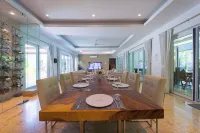 6Br Luxury Tropical Pool Villa PH125