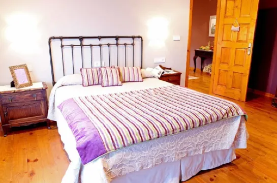 歐法巴爾鄉村民宿