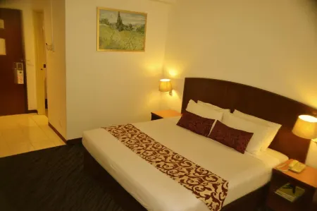 Hotel Caliber
