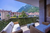 Riva Dante Apartment - Happy Rentals