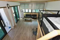 Yeosu Chunghong Pension - Bãi biển