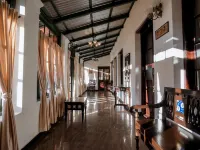 Lakefront Home Hotel Hotels in Ooty