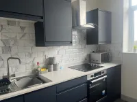 1 Bed Flat - Sleeps 2 - Pets - Parking - Wifi