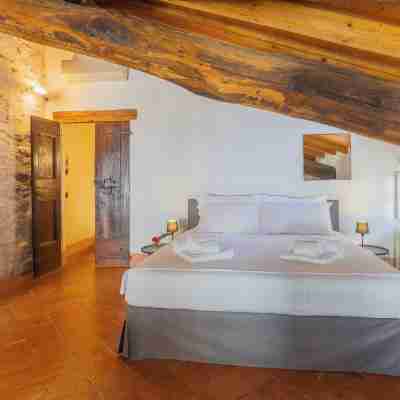 Antiche Mura Como by Rent All Como Rooms