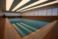 Nevali Hotel & Convention Center - 수영장