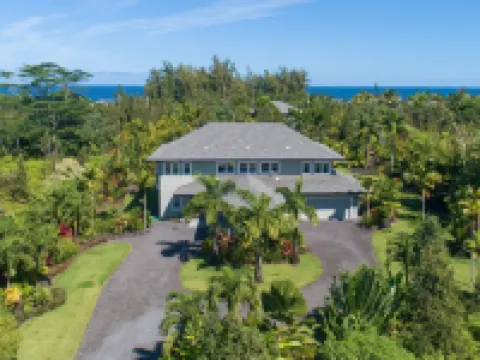 Pua Lani 2 Bedroom Home by RedAwning Hotéis em Keaau