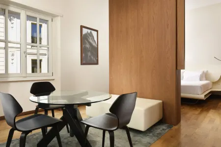 Palazzo Montemartini Rome, A Radisson Collection Hotel