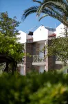 Assos Troy Beach Hotel Hotels near Fil Camping
