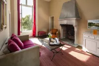 Château d'Augerville Golf & Spa Resort Hotel a Augerville-la-Riviere