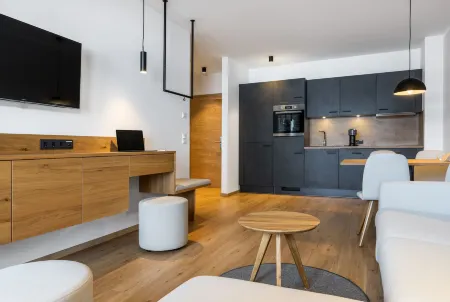 Zeitlang by Rösslwirt Отели в г. Нойкирхен-байм-Хайлиген-Блут