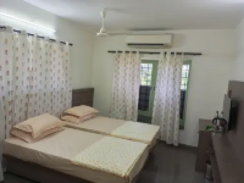 Transit Nest - Near Madurai Airport