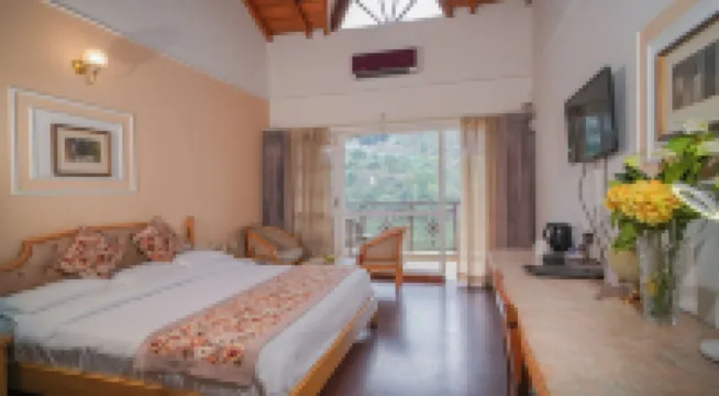 Neelesh Inn- A Luxury Lake View Hotel- 20 Kms from Nainital Hotels in Bhimtal
