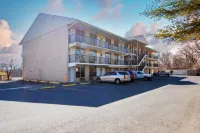 APM Inn and Suites Hotels in Winchester