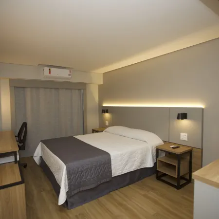 Mogano Business Hotel- Eletroposto