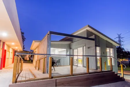 Big4 Melbourne Holiday Park Отели в г. Preston