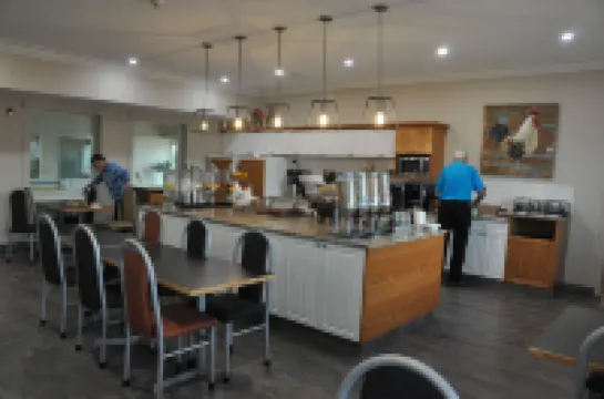 Western Budget Motel Leduc #3