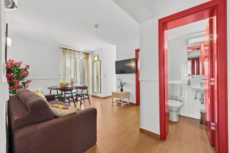 Amadria Park Apartments Šibenik Отели в г. Гребаштица