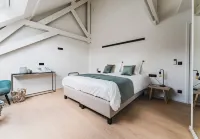 Guesthouse de la Paix Hotels in Poperinge