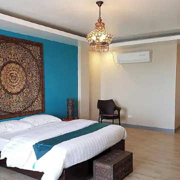 Casa Almarenzo Bed & Breakfast