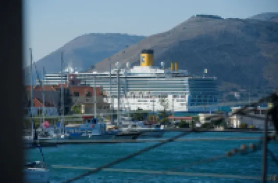 Centro Y Mar! Central Penthouse with Terrace!