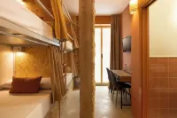 The Loft House Madrid Hotels near Edificio Espana