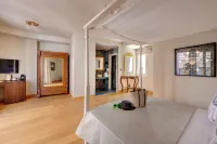 The Nestorian House Hotels in Ano Siros