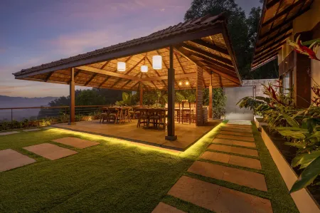 Amã Stays & Trails Vivid Foliage Kasargod, Mangalore Отели в г. Касарагод