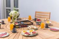 Giustiniani Apartments - breakfast