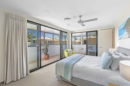 努沙村河度假村