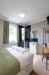 Fox Inn Hotels near The Teesside Coffee Company