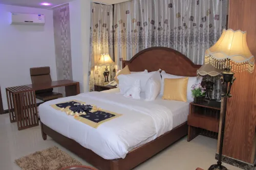 Zimbo Golden Hotel Hoteles en Dar es-Salam
