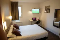 Fasthôtel Périgueux - Un Hôtel FH Confort فنادق في Chancelade