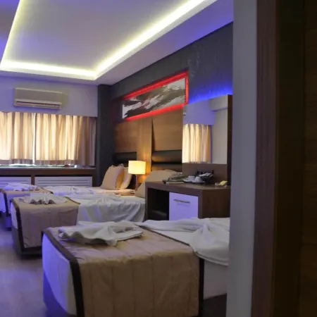 İZMİR OTEL KABAÇAM