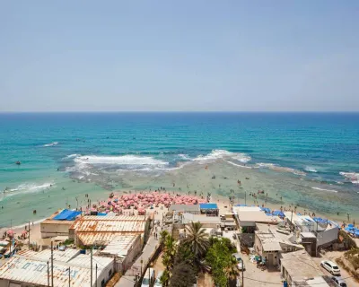 O&O Group-3Br Beachfront Apt w Amazing Sea View のホテル