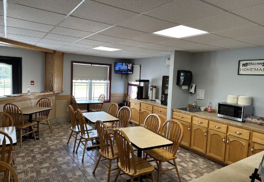 트래블로지 바이 윈덤 프레더릭턴