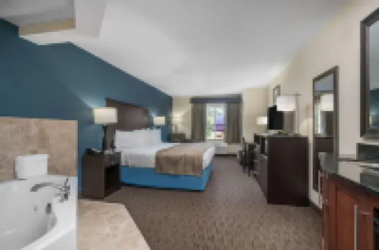 AmericInn by Wyndham Winona