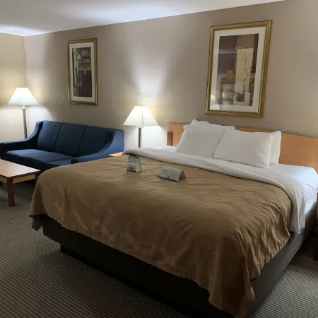 Quality Inn Nashville - Bloomington