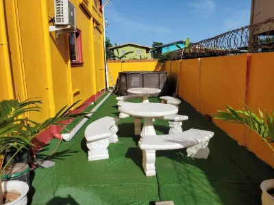 Studio 27 Inn Hotels in 