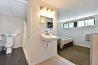 Inn at Jericho Hotels in Oyster Bay