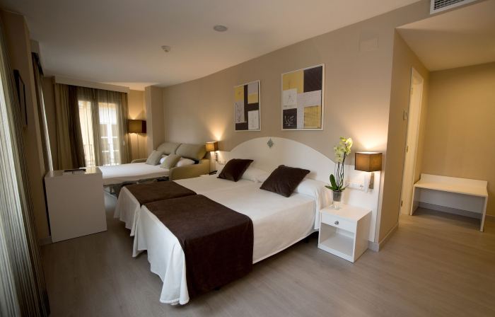 Hotel Torico Plaza