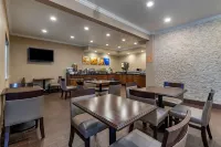 Comfort Inn & Suites Waterloo - Cedar Falls Hotels in Waterloo