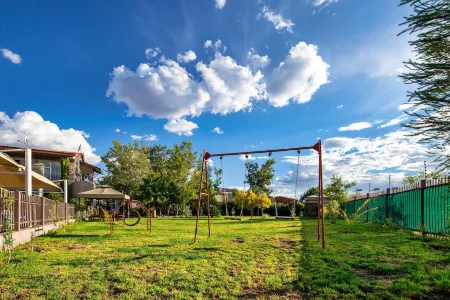 Auas City Hotel Отели в г. Виндхук