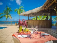 Sunset Reef Resort & Spa فنادق في موريشيوس