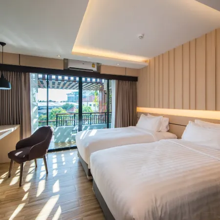 Nadee 10 Resort & Hotel