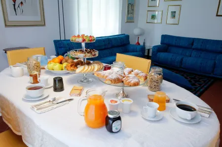 B&B Dimora Morelli Отели в г. Пьетралунга